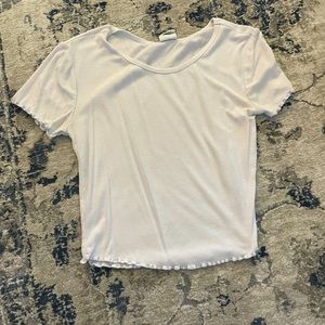 White basic women’s shirt